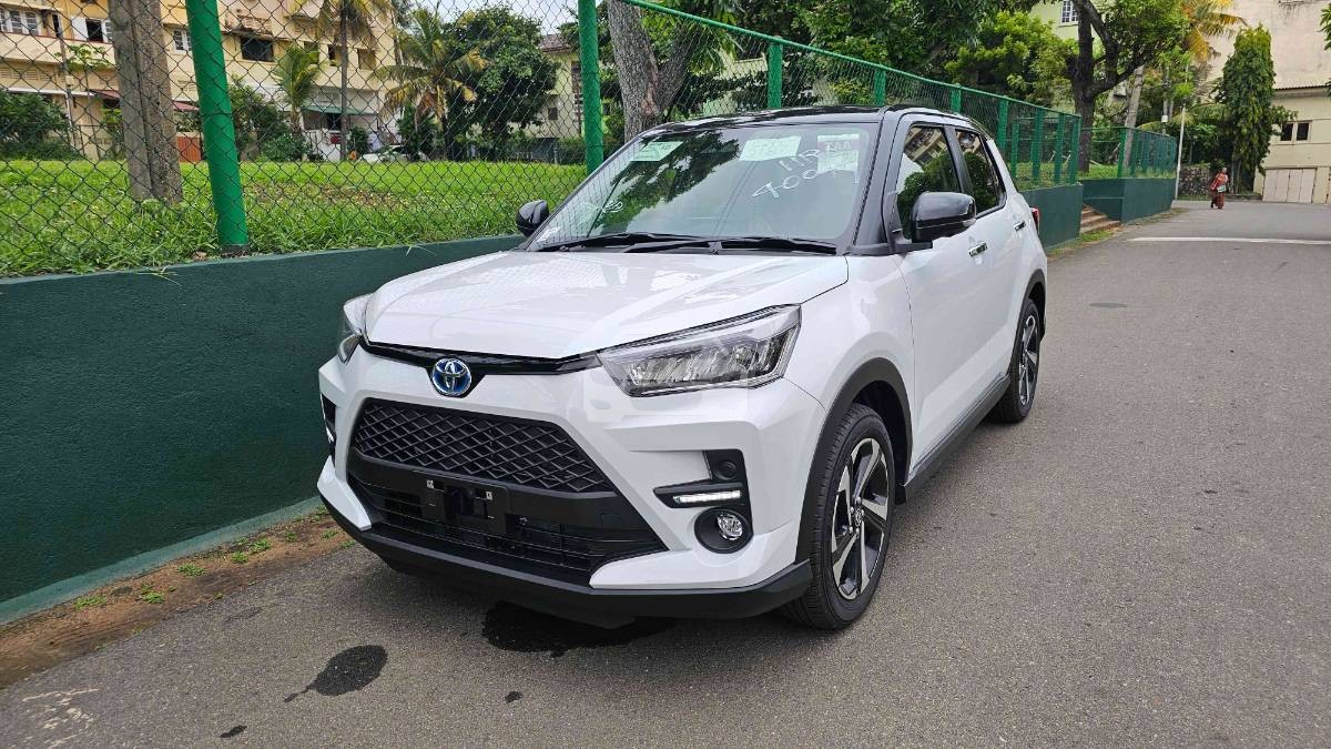 Image Toyota Raize Z HYBRID 2026